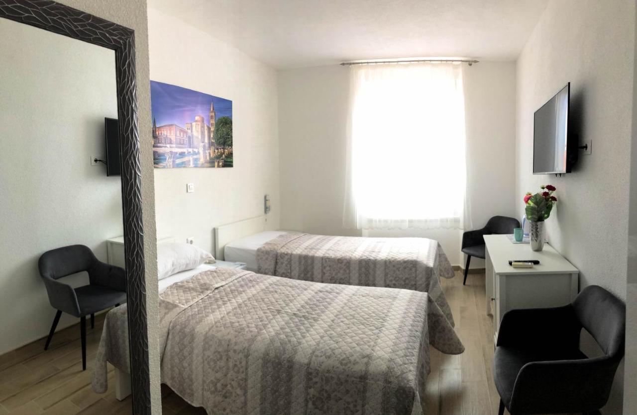 Jeta Studio & Rooms Zadar Bagian luar foto