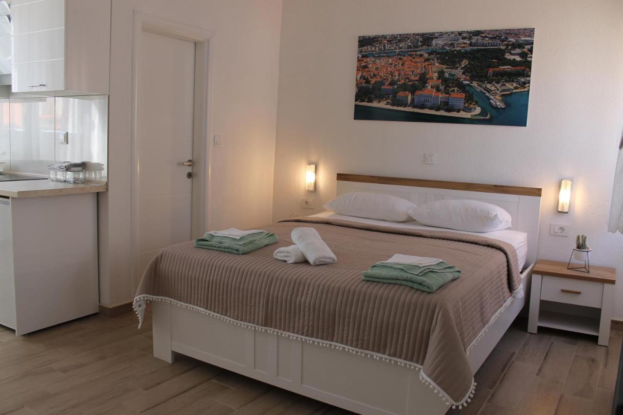 Jeta Studio & Rooms Zadar Bagian luar foto