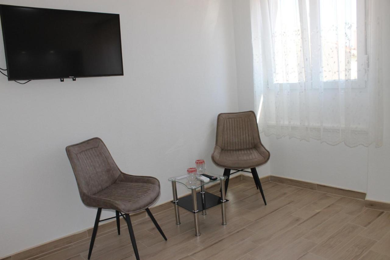 Jeta Studio & Rooms Zadar Bagian luar foto