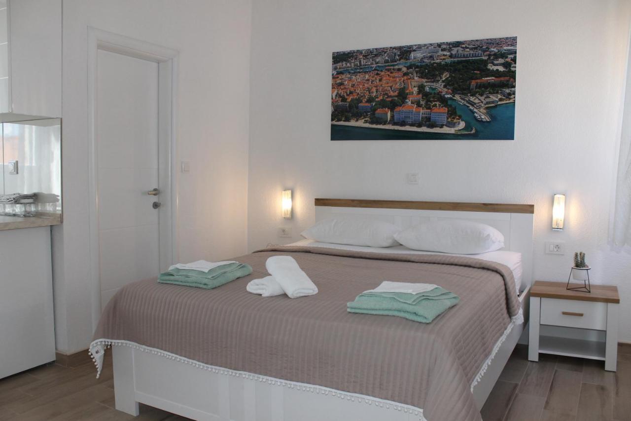 Jeta Studio & Rooms Zadar Bagian luar foto