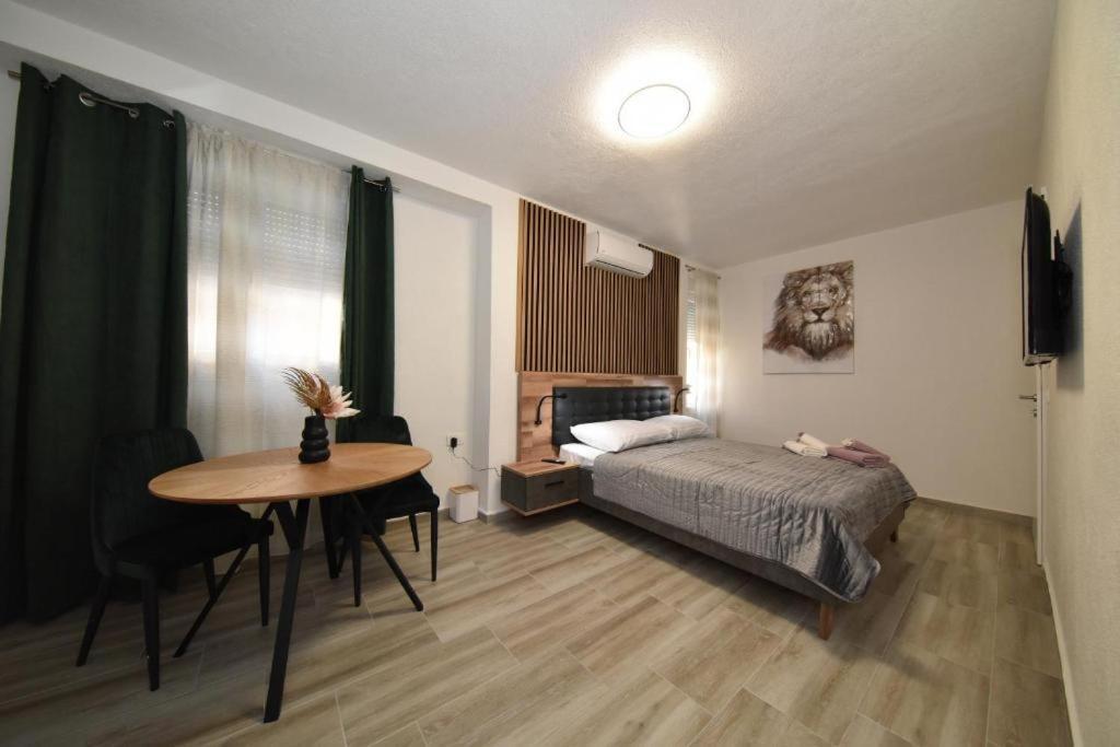 Jeta Studio & Rooms Zadar Bagian luar foto